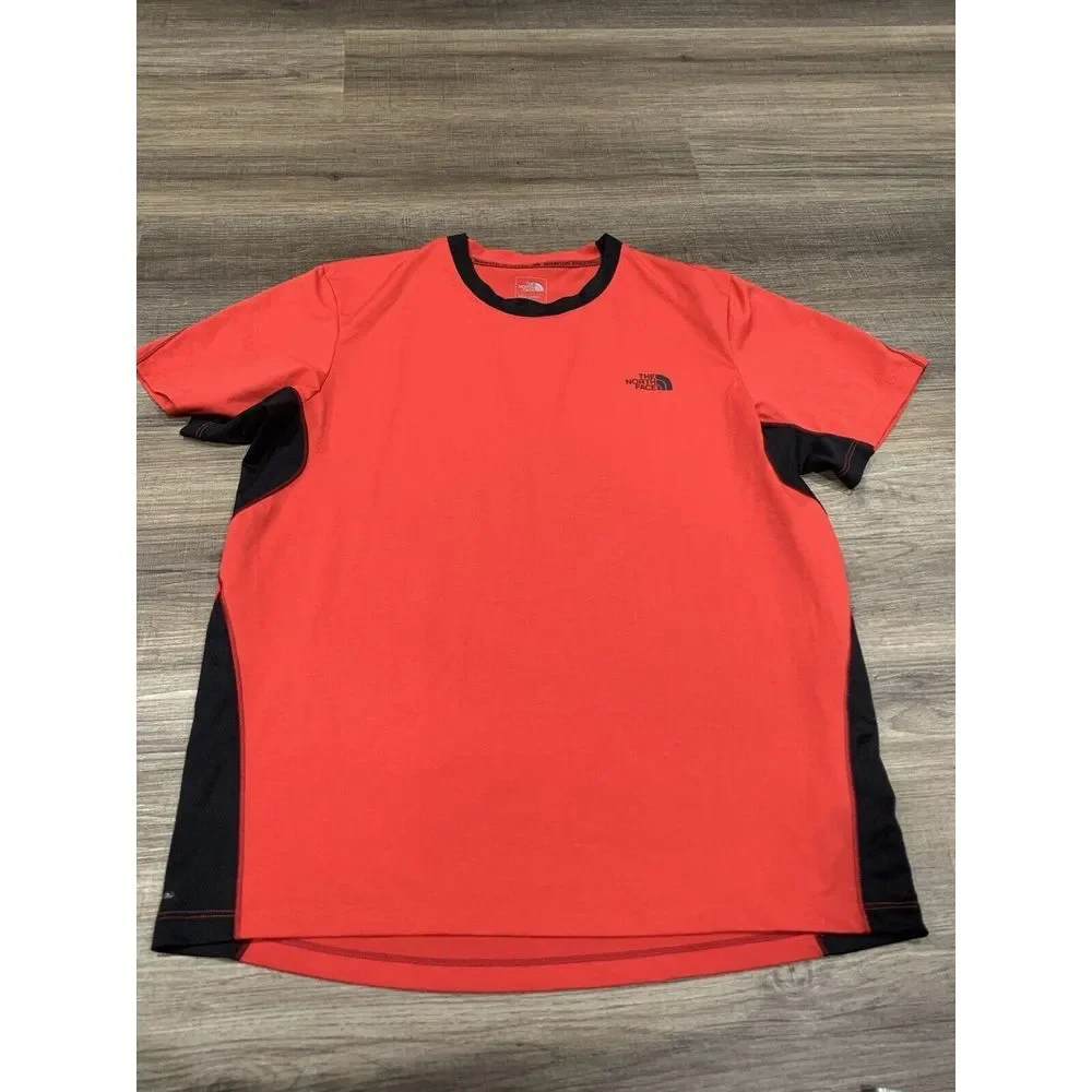 The North Face Size Size Medium Men's Mountain‎ Athletics Short Sleeve Shirt
